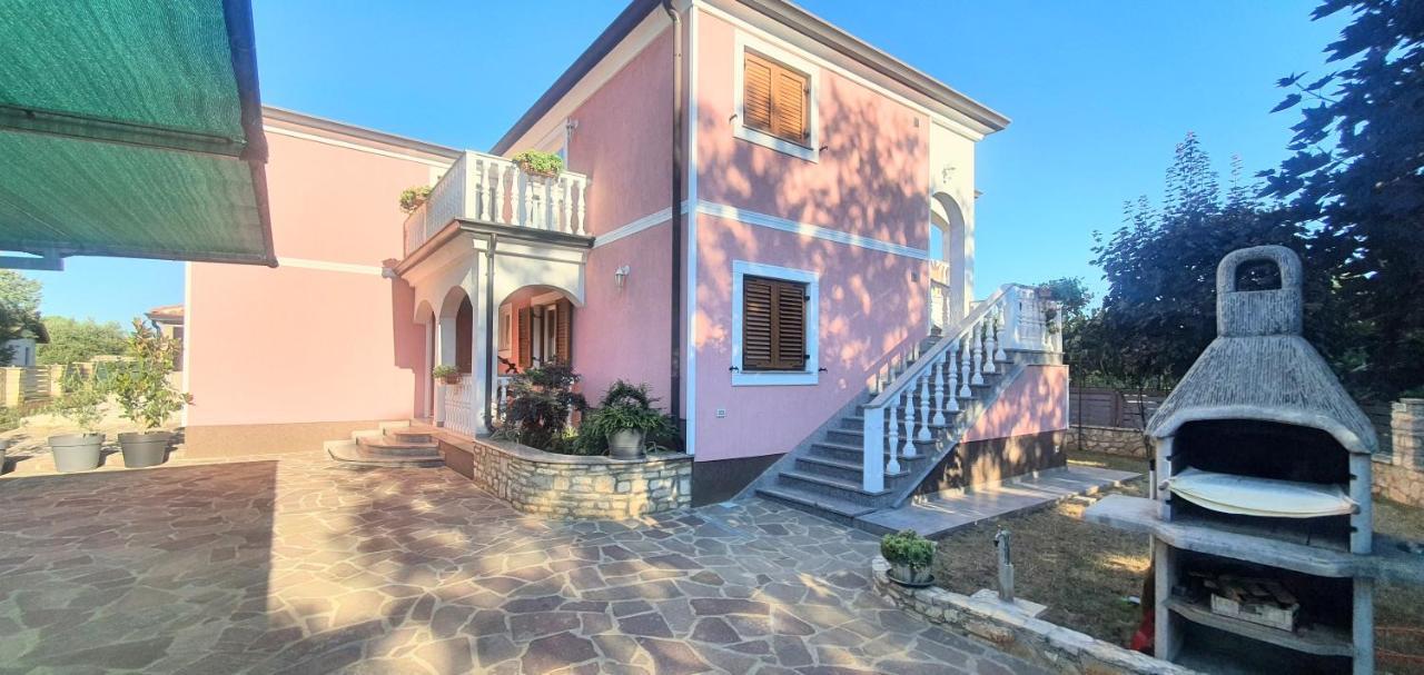 Apartmani Radmila Nova Vas  Εξωτερικό φωτογραφία