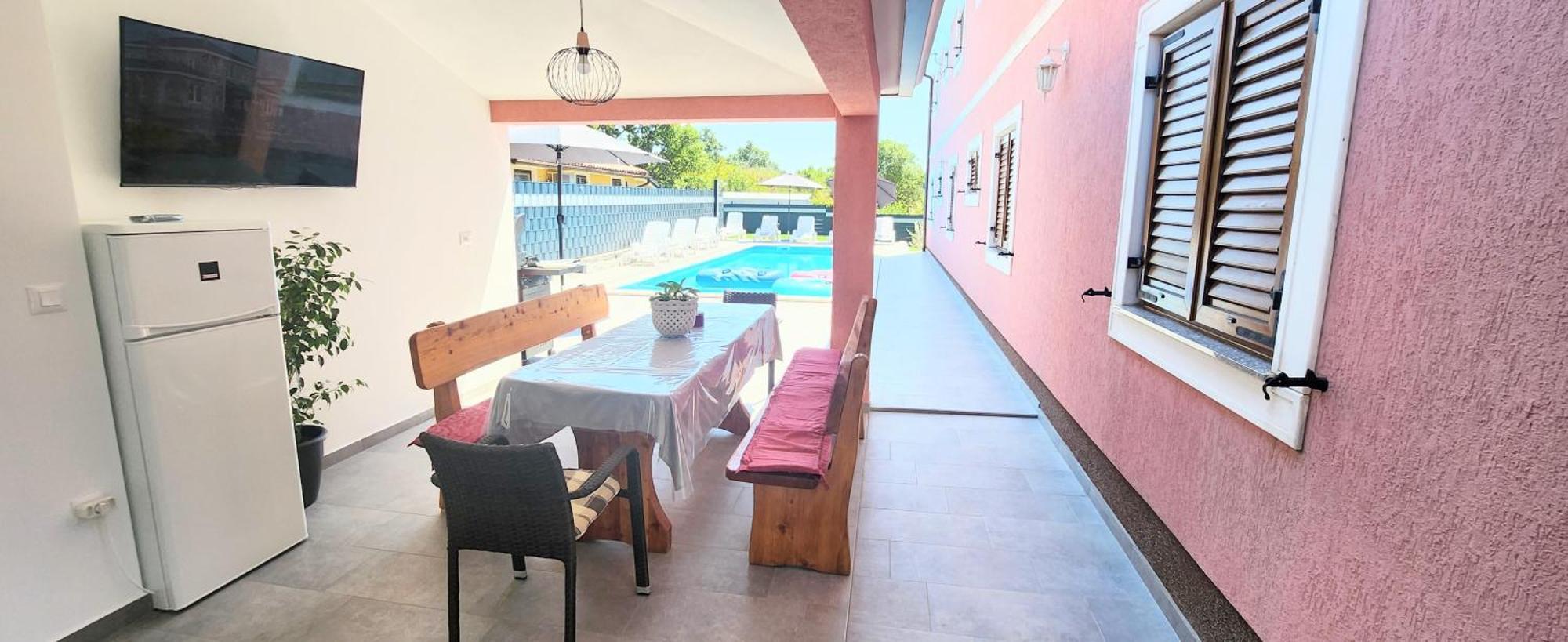 Apartmani Radmila Nova Vas  Εξωτερικό φωτογραφία